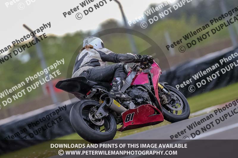 PJ Motorsport Photography;donington no limits trackday;donington park photographs;donington trackday photographs;no limits trackdays;peter wileman photography;trackday digital images;trackday photos